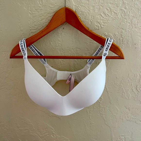Victoria's Secret Other - Victoria's Secret T-shirt Lightly Lined Wireless Bra 34 DDD)